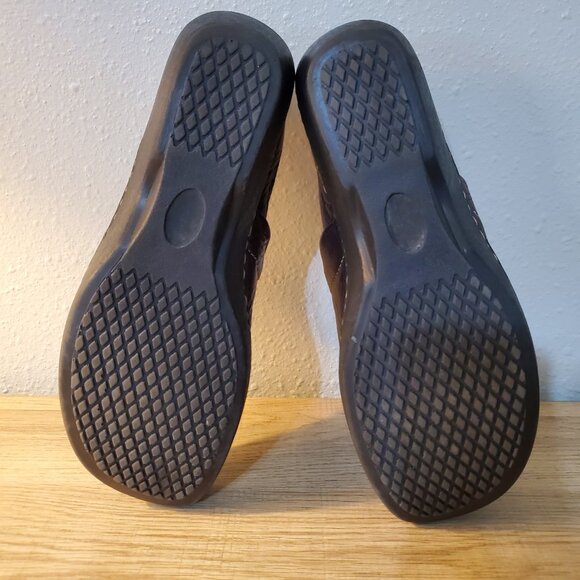 GNW Brown Leather Slip On Clog Wedge Shoes Women's Size 11 - Picture 8 of 12